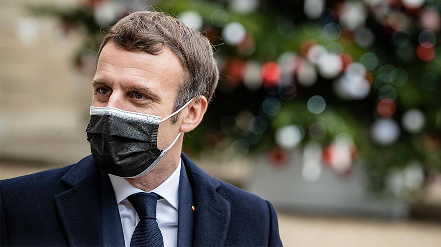 Министр здравоохранения франции фото. Оливье веран. Премьер министр франции 2024. Люсиль рандон долгожительница в молодости. Французские я болен.