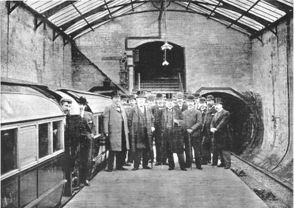 Метро в Глазго открылось 14 декабря 1896 года