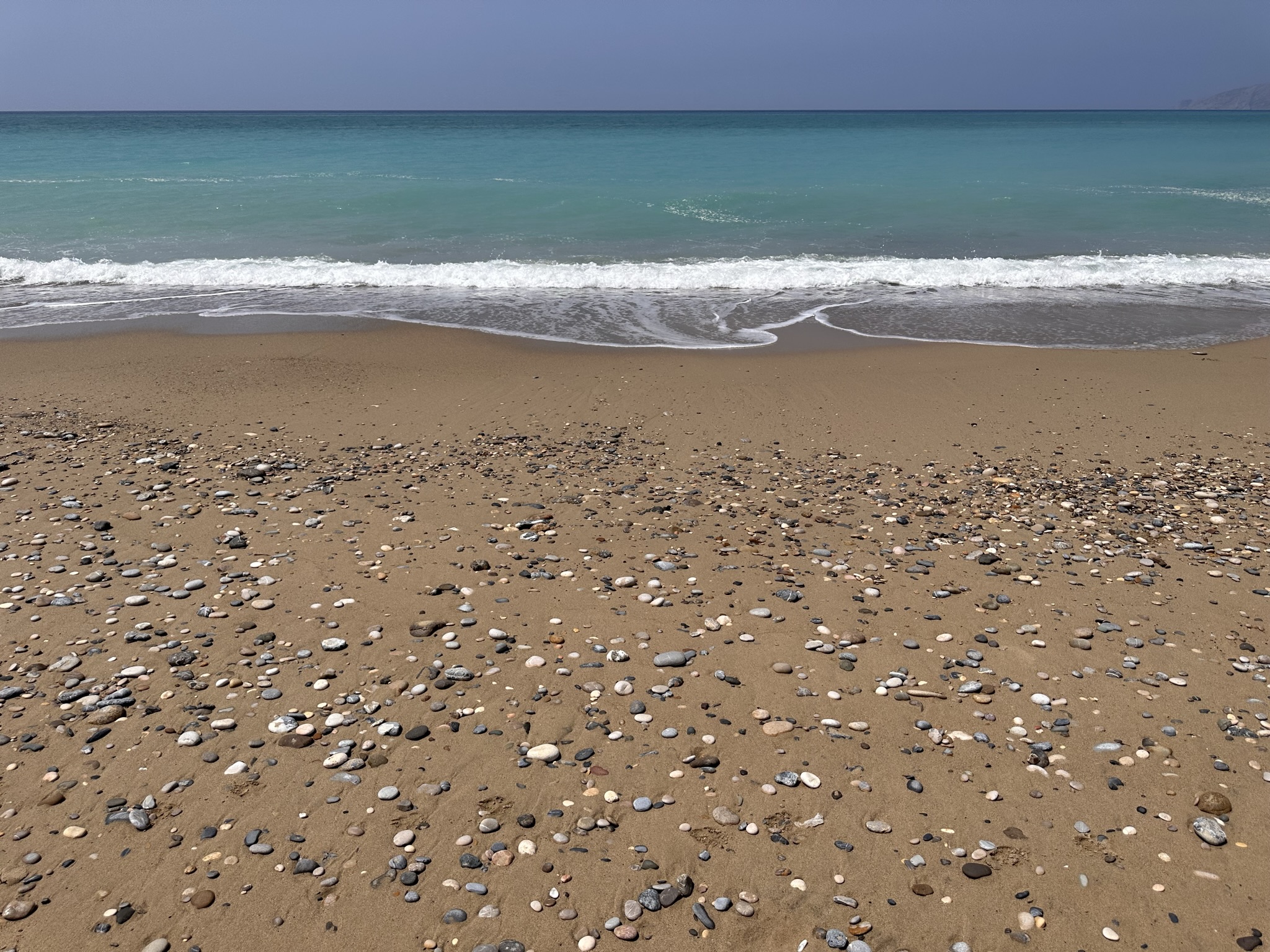 Й пляж. Yanişli Cave Beach.