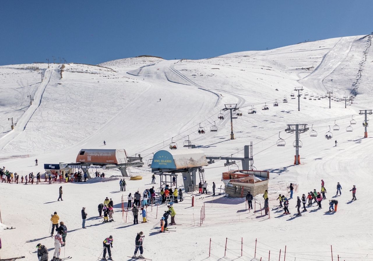 Mzaar Kfardebian (Мзаар), фото 1