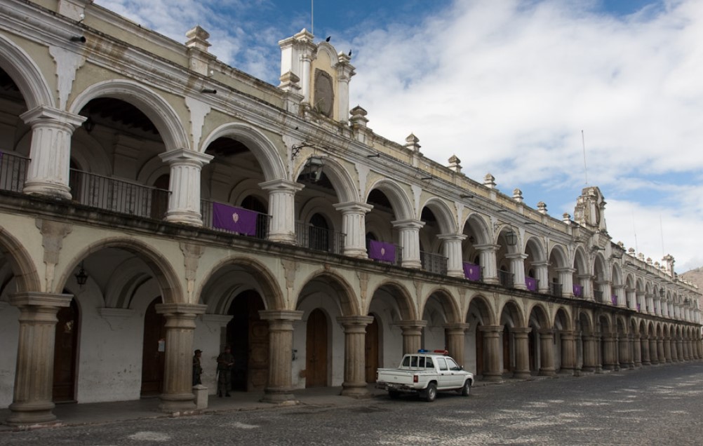 Дворец капитан-генерала , или Palacio de los Capitanes Generales