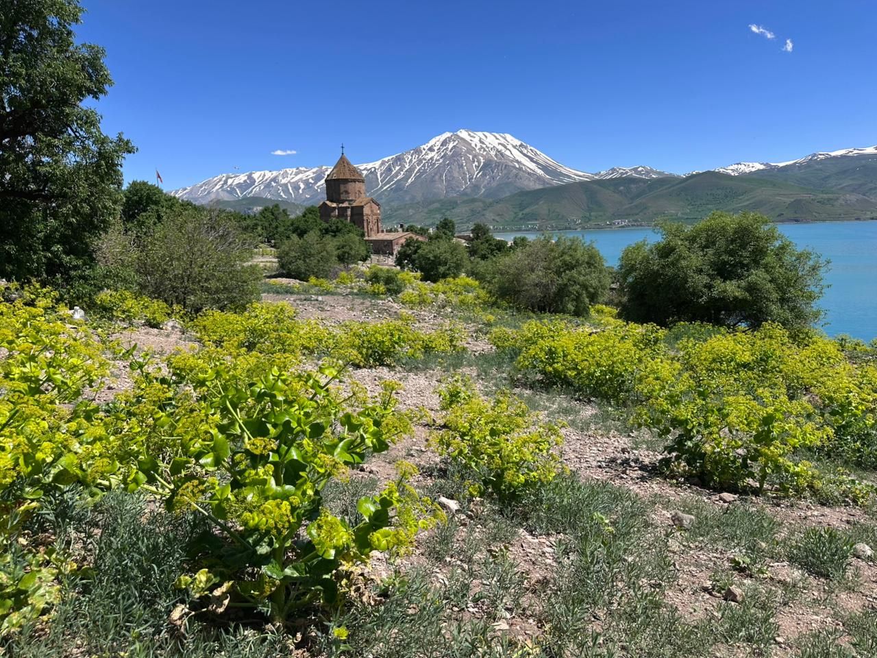 Остров Акдамар
