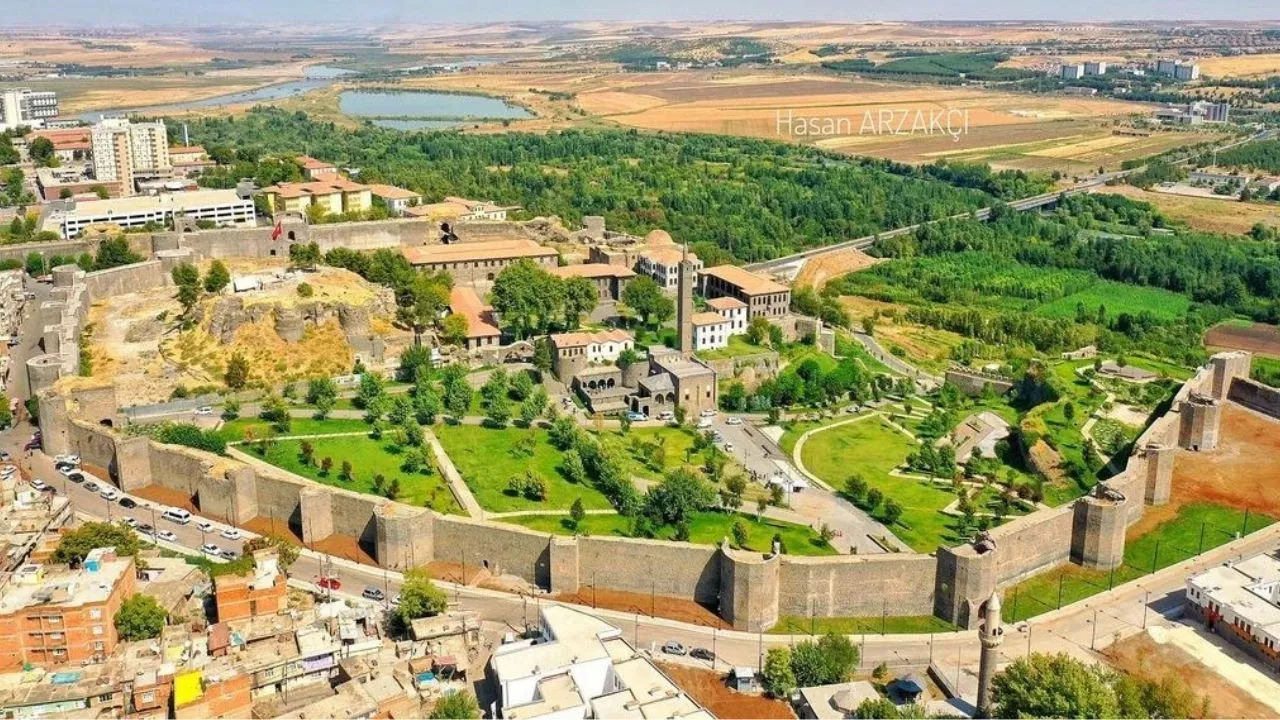 Внутренняя крепость (İçkale)