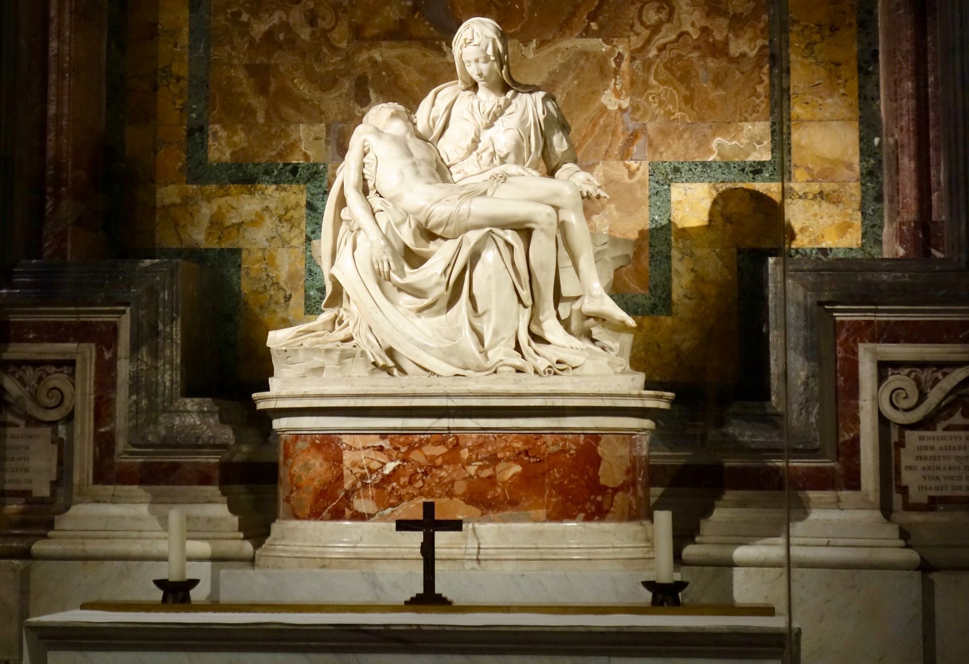 Пьета (La Pietà) Микеланджело