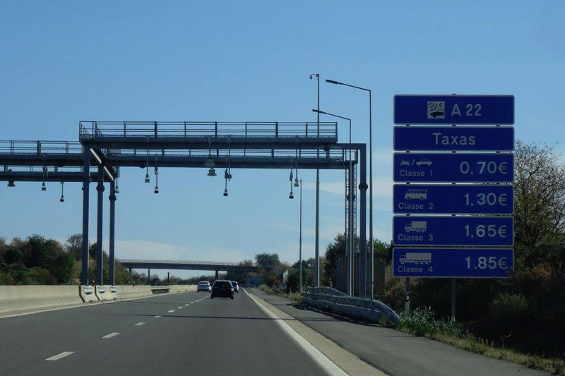 A22-toll-road-Portugal.jpg