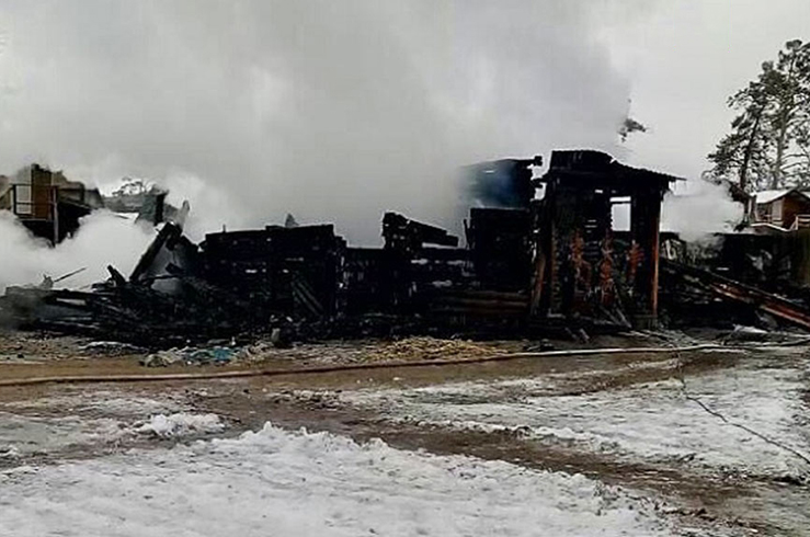 Пожар в гостевом доме на Байкале унес жизни двоих отдыхающих