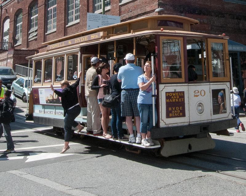 Cable car: гибрид трамвая, фуникулера и канатной дороги