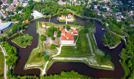 Епископский замок в Курессааре (Kuressaare piiskopilinnus)