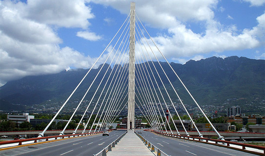 Пуэнте-де-ла-Унидад (Puente de la Unidad)