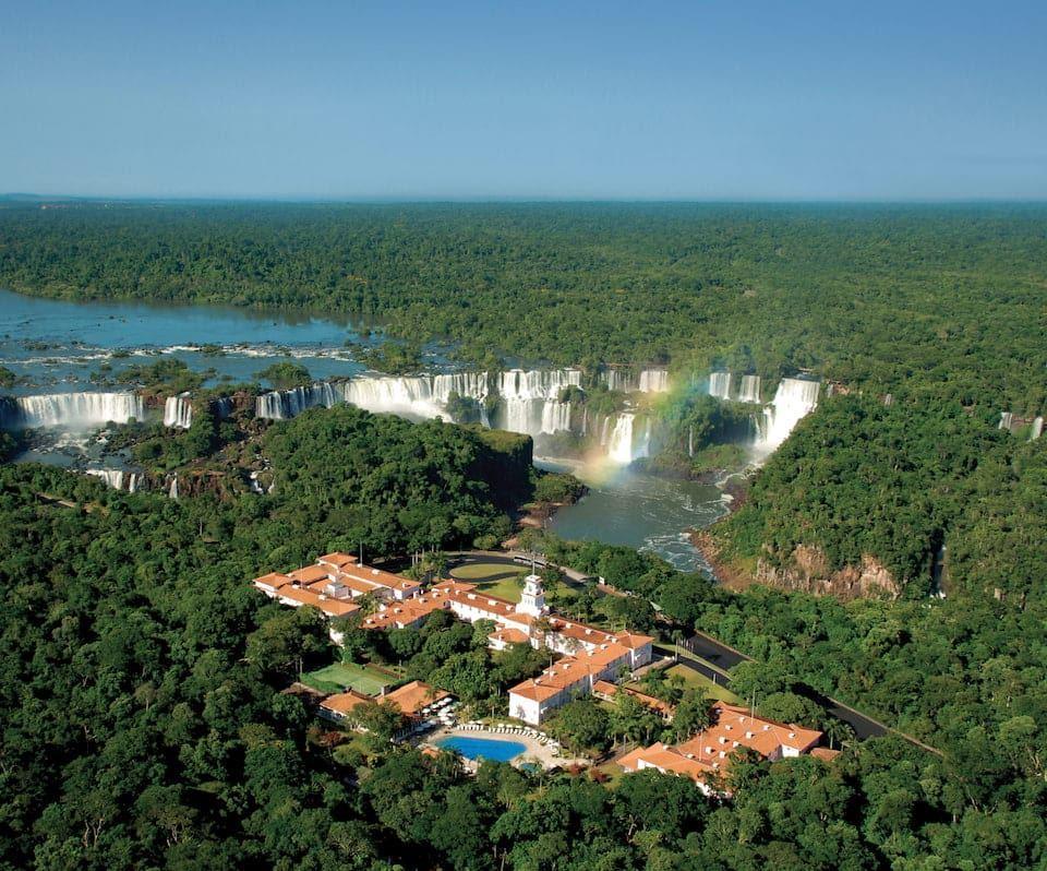 Отель Belmond Hotel Das Catarata на водопадах Игуасу