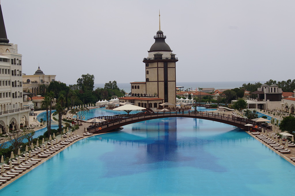 Турецкий Titanic Mardan Palace удивит своими сюрпризами