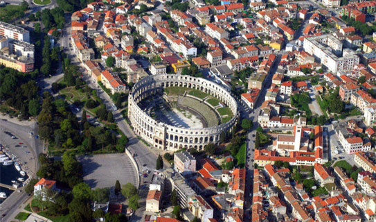 Древнеримский амфитеатр (Pula Arena)