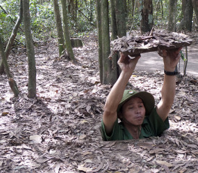 Тоннели Ку-Чи во Вьетнаме – почувствуй себя партизаном!