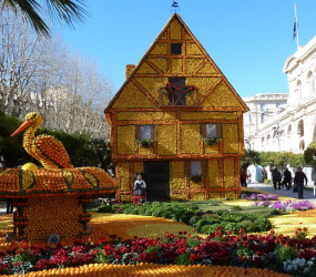 Фестиваль лимонов во Франции