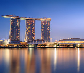 Роскошный мега-отель Marina Bay Sands в Сингапуре