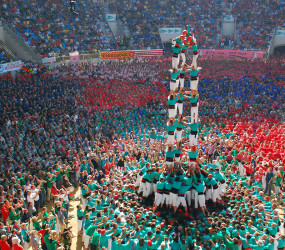 Знаете ли вы, что в Испании делают башни из людей?