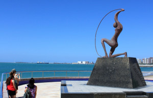 Статуя Ирасемы в Форталезе – фотографии Бразилии