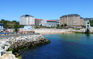 Пляж Сан-Амаро в городе Ла-Корунья (Галисия) – фотографии Испании