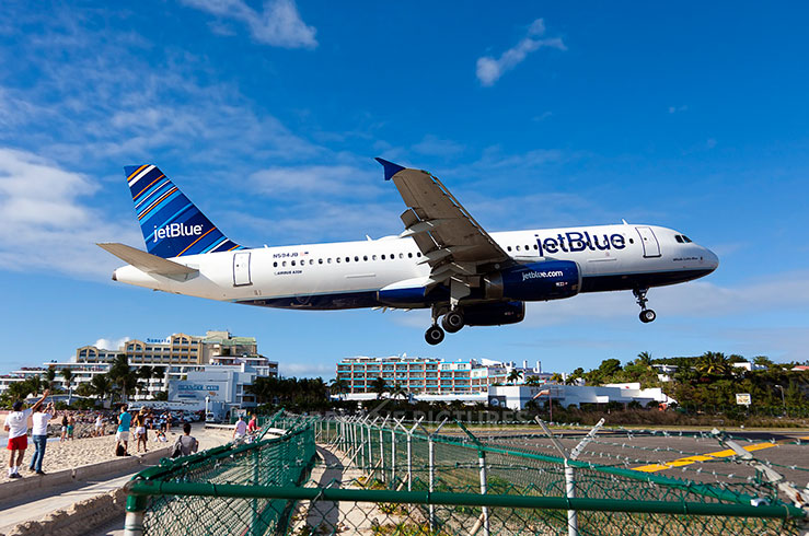 Третье место занял JetBlue Airways (США) Третье место занял JetBlue Airways (США)