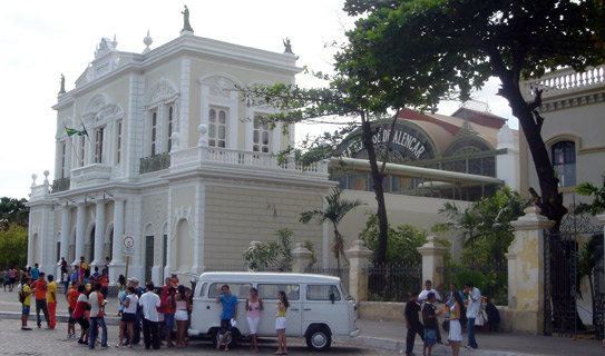 Театр Жозе-де-Аленкара (Teatro Jose de Alencar) Театр Жозе-де-Аленкара (Teatro Jose de Alencar)